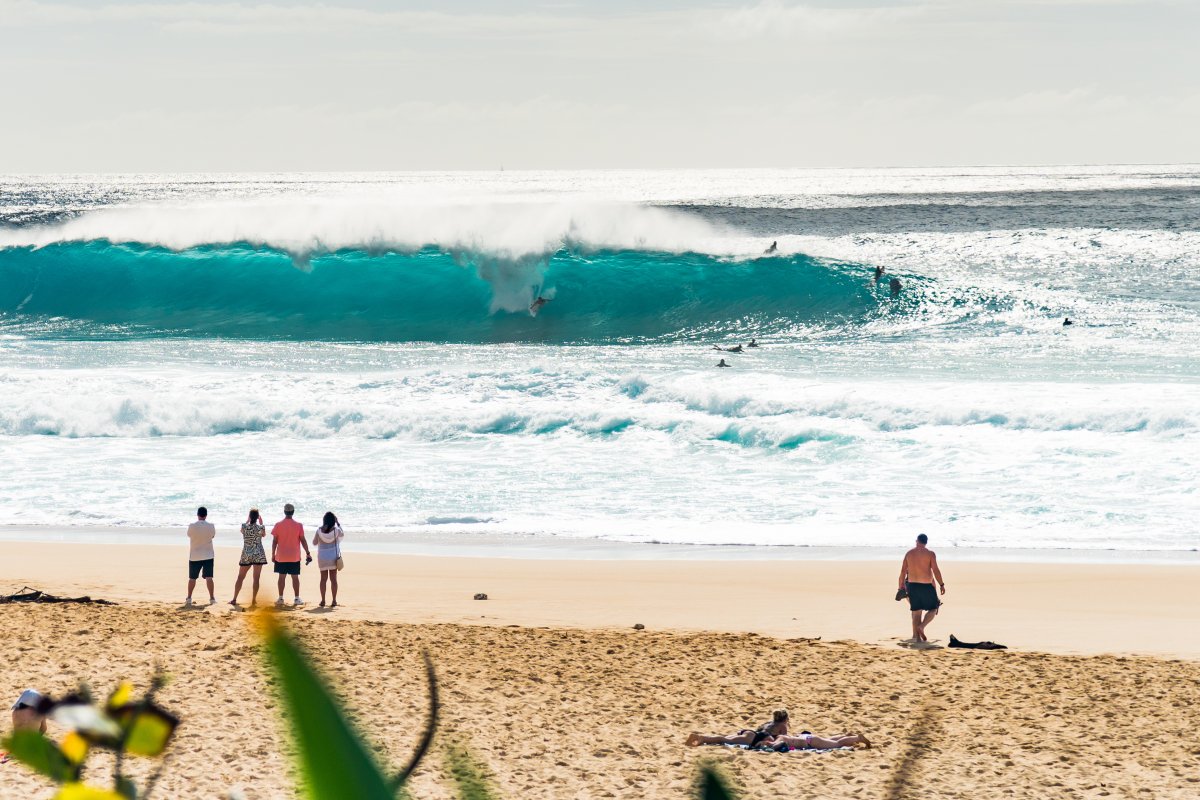 North Shore Oahu Banzai Pipeline