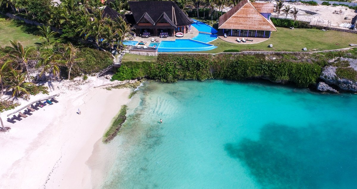 Beach Cove Luxury Rental Punta Cana, Dominican Rep., - Luxury Vacation Rental