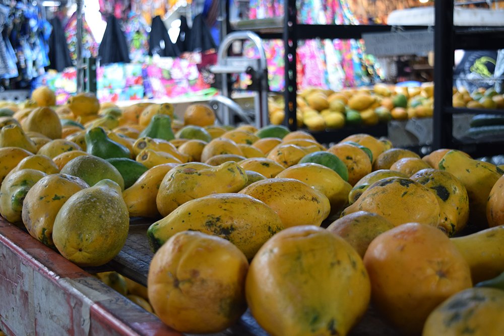 Kona Farmers Market, Fresh Fruit, Exotic Estates, Vacation Rentals