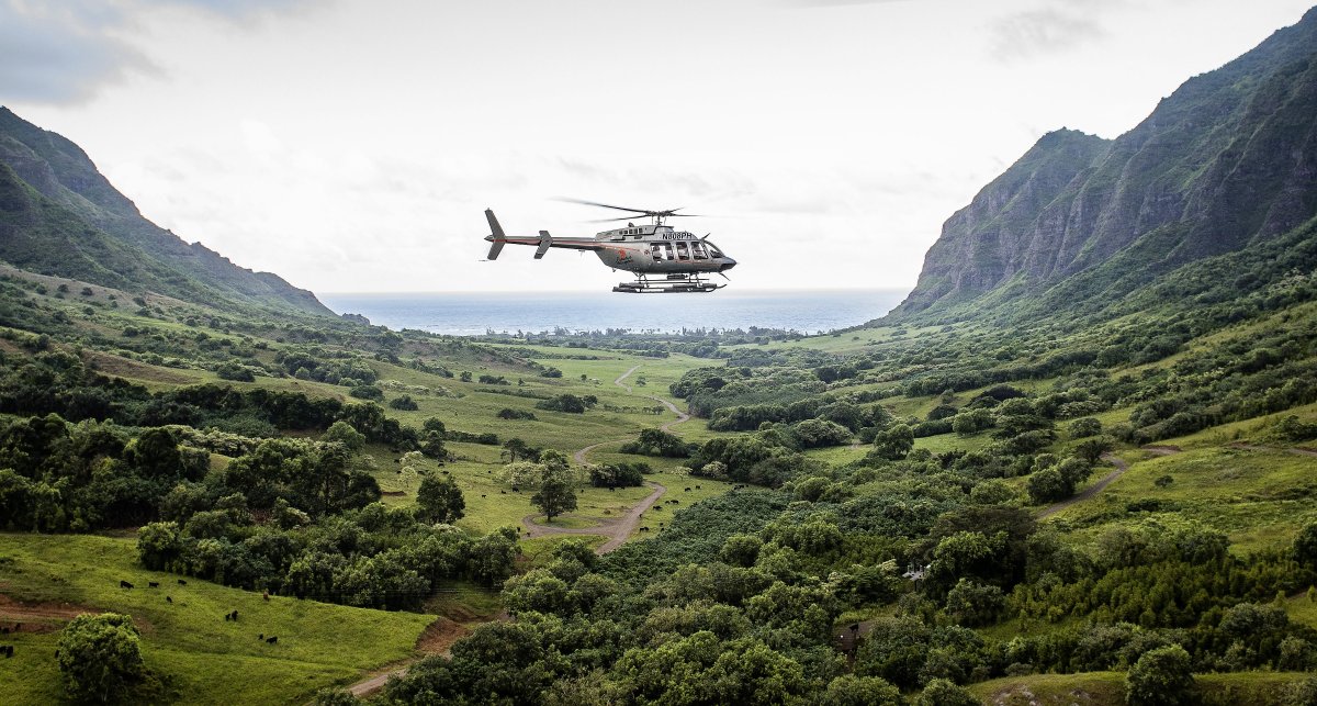 Paradise Helicopter Tours, Private Helicopter Tour Hawaii, Maui Helicopter Ride, Exotic Estates, Vacation Rentals