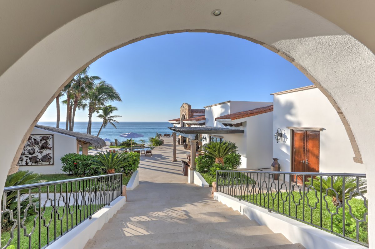 Luxury Cabo Villa, Exotic Estates Los Cabos White House