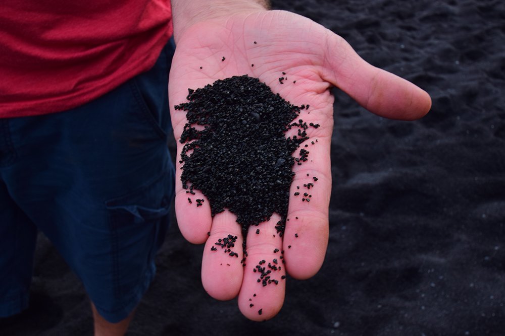 Punaluu Black Sand Beach - Black Sand - John Di Rienzo