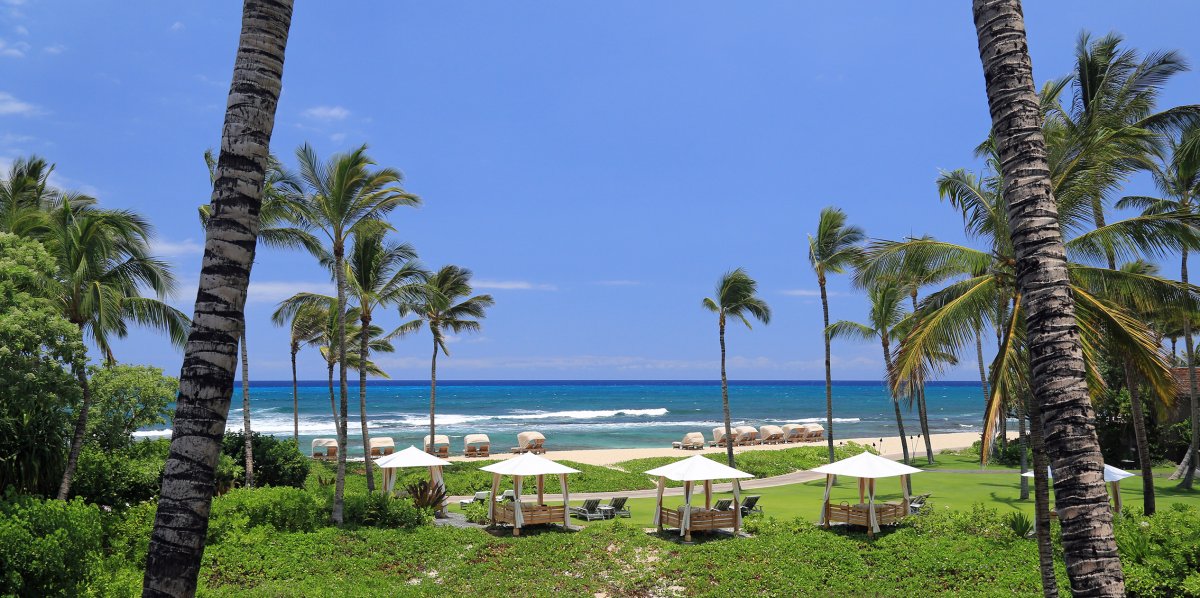 Hualalai Resort views of oceanfront cabanas