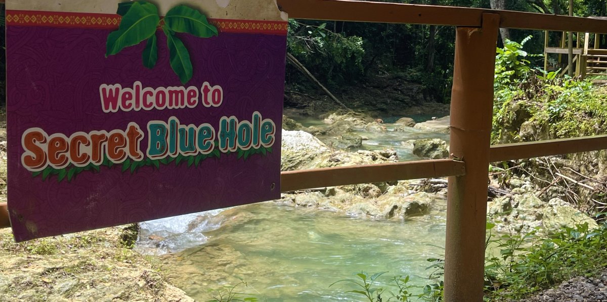 Sign for Blue Hole Ocho Rios 
