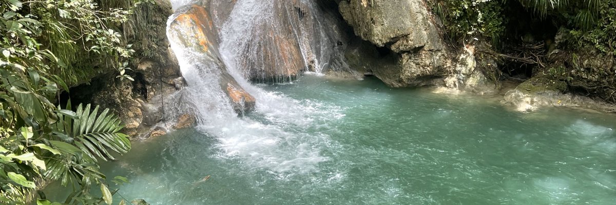 Visiting the Blue Hole in Jamaica!