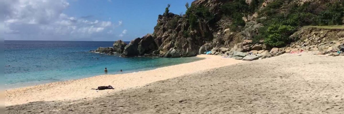 Nude Sunbathing in St. Barts: Hint Rent a Villa