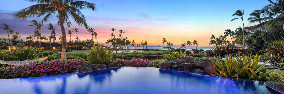 Maui vs. Kauai: Comparing Hawaii's Resort Island and Garden Island