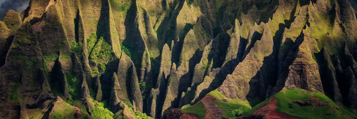 Sailing the Napali Coast on Kauai