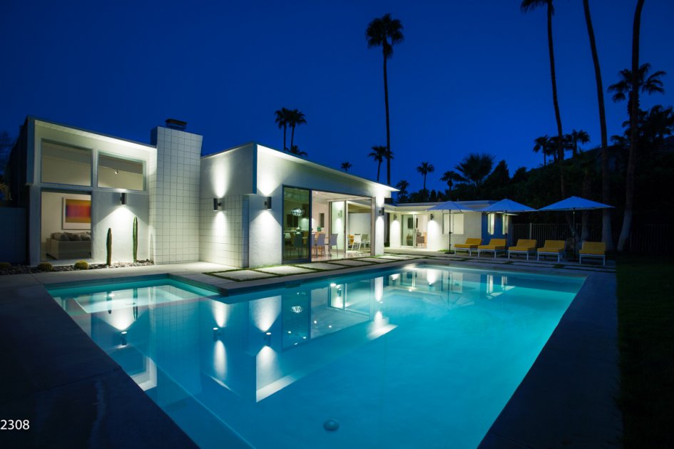 La Paloma Palms Exotic Estates