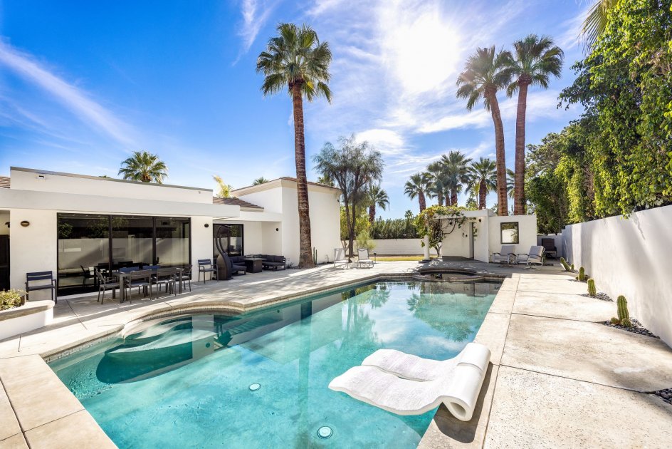 Villa Palmas Exotic Estates