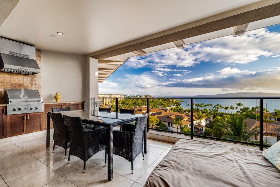 View of Penthouse Loft Industrial Style - Pinterest Login