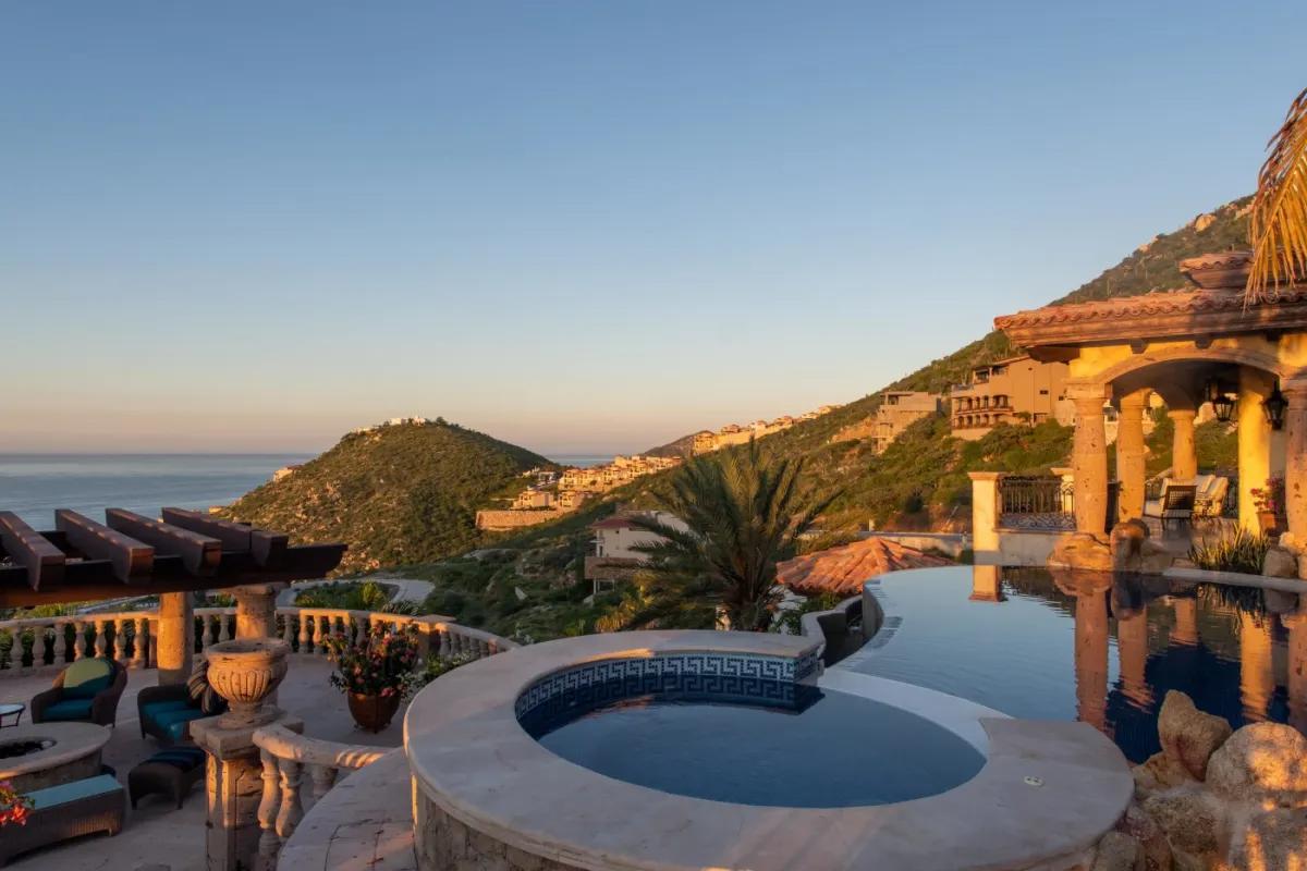 Cabo Villa Maria