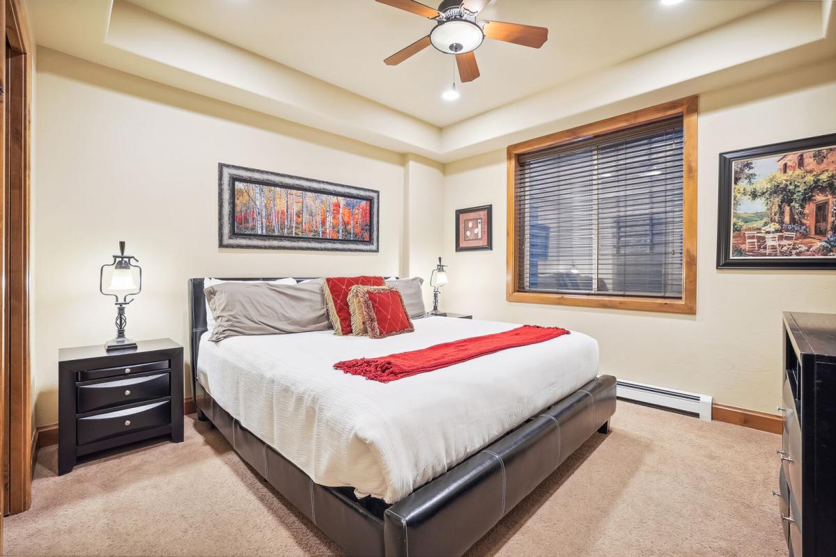 Bedroom, Snow Mansion, Breckenridge Vacation Rental