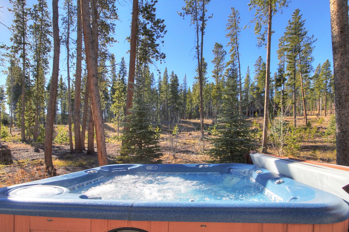 Highlands Trail Chalet