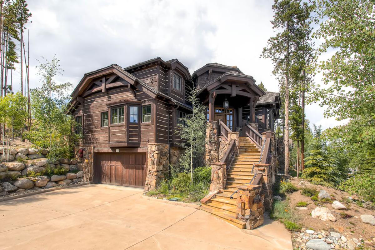 Exterior - Ski Bridge Lodge - Breckenridge Vacation Rental