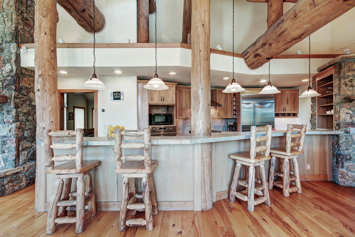 Kitchen island with seating for 4 - Dunkin Hill Lodge Breckenridge Vacation Rental