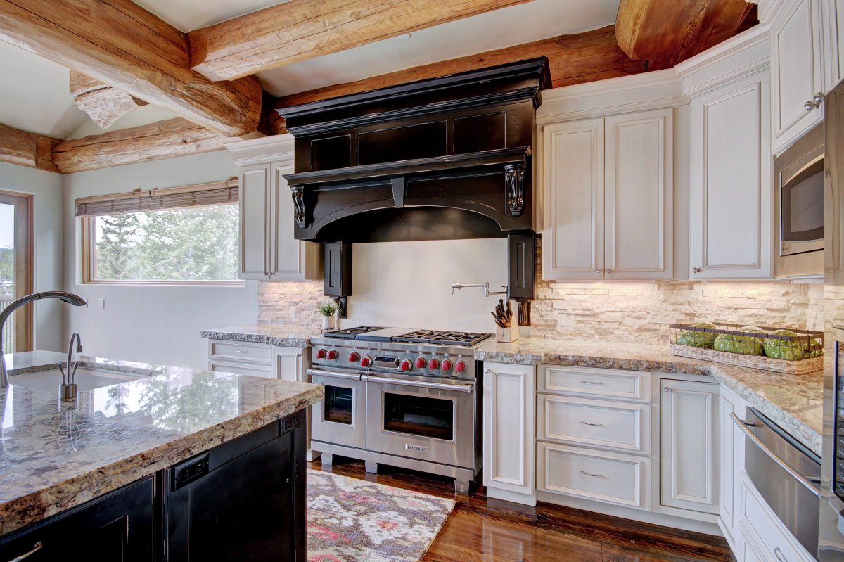 Stainless steel appliances - Clowsgill Holme Breckenridge Vacation Rental