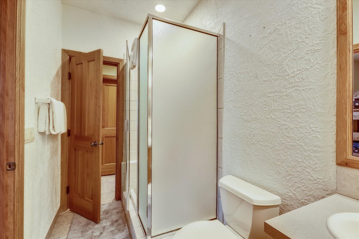 Additional lower level bathroom view with walk in shower - Evergreen Lodge Breckenridge Vacation Rental