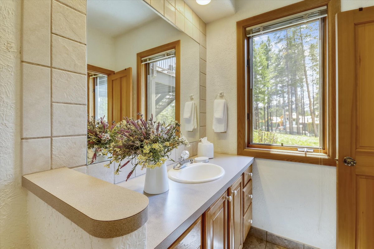 Bottom floor private bathroom for king bedroom - Evergreen Lodge Breckenridge Vacation Rental