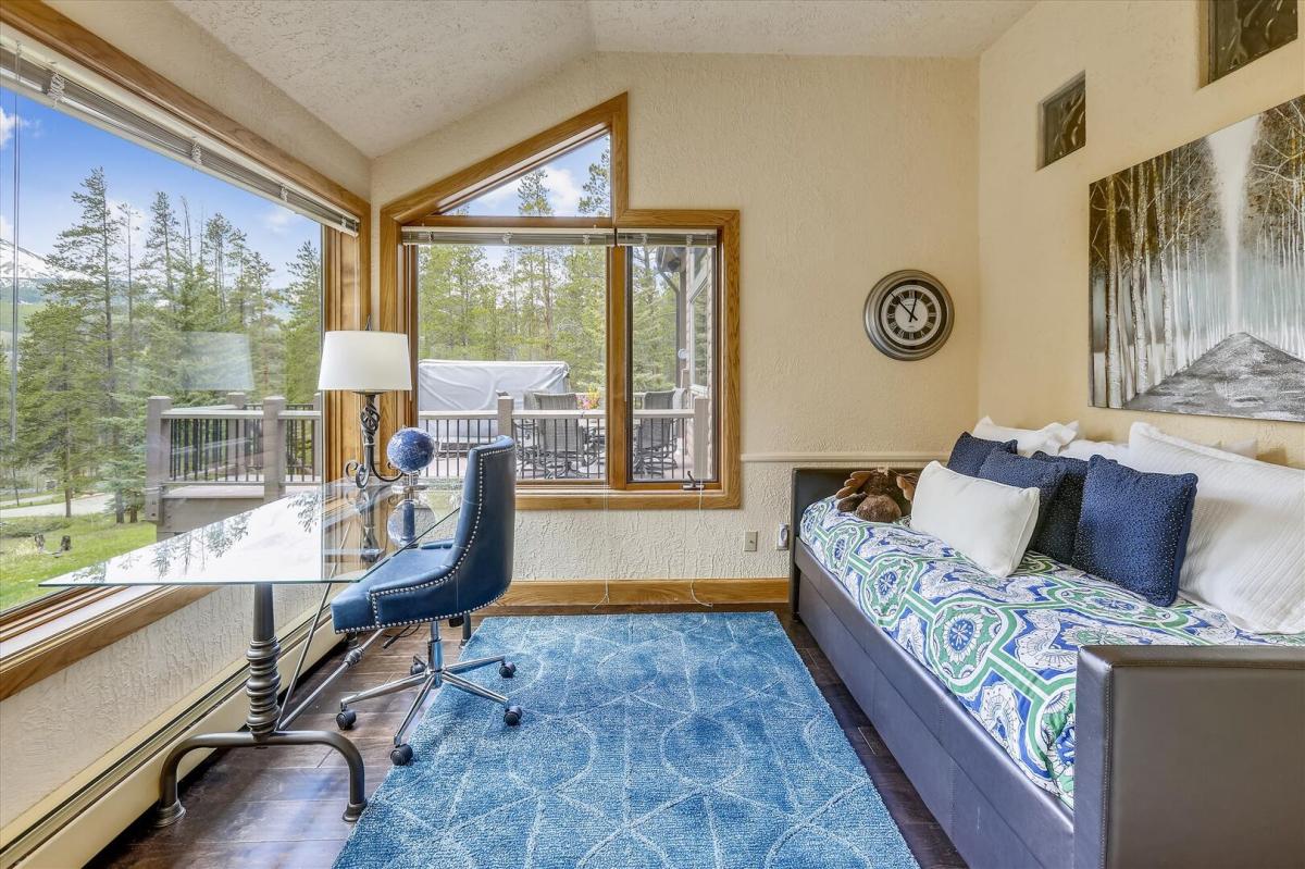 Bedroom - Evergreen Lodge - Breckenridge Vacation Rental