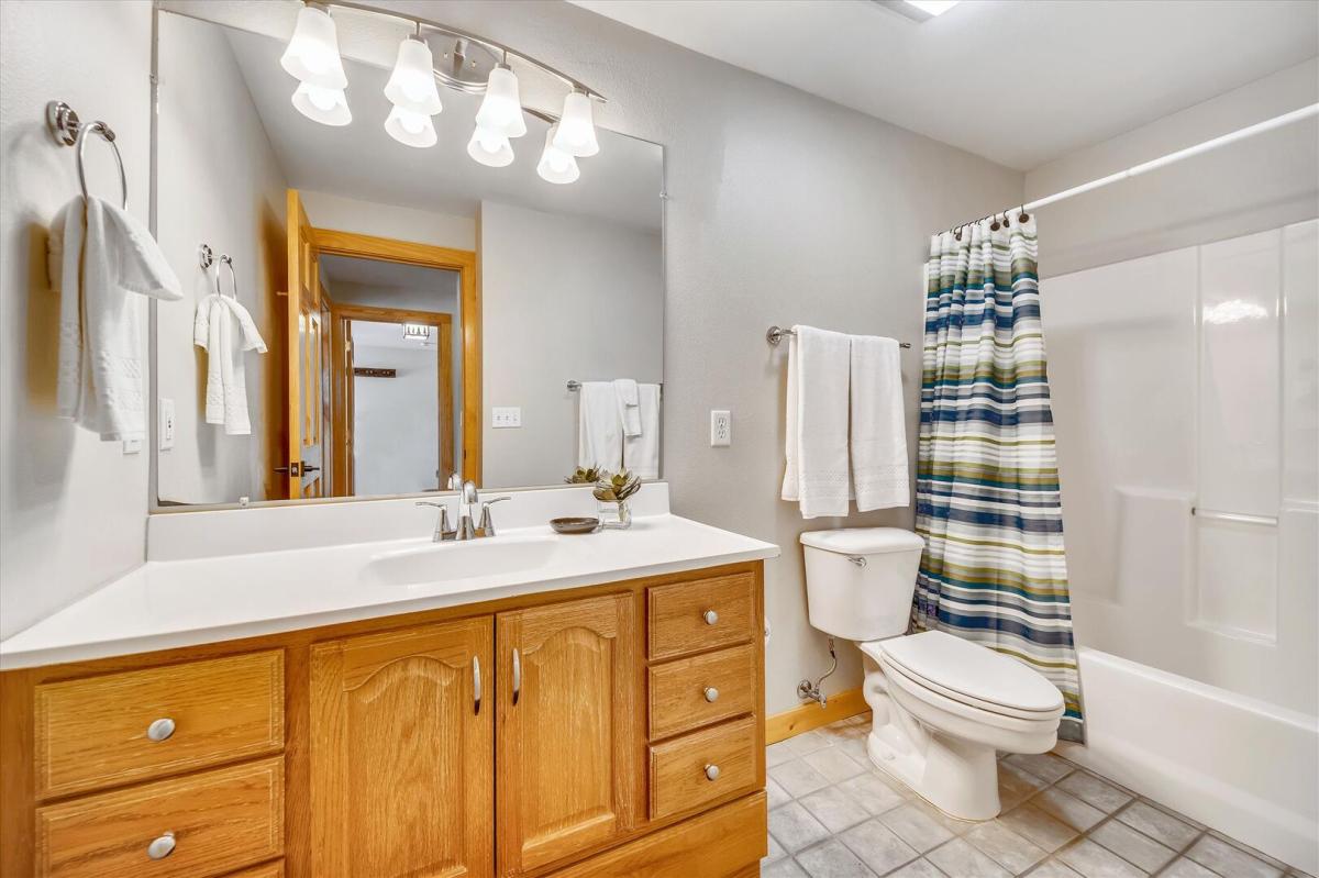 Bathroom - Powder Moose Villa - Breckenridge Vacation Rental