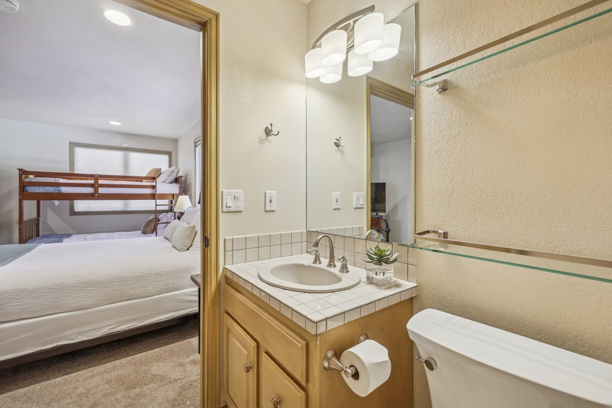 Bathroom - Charter Ridge 10 - Breckenridge Vacation Rental
