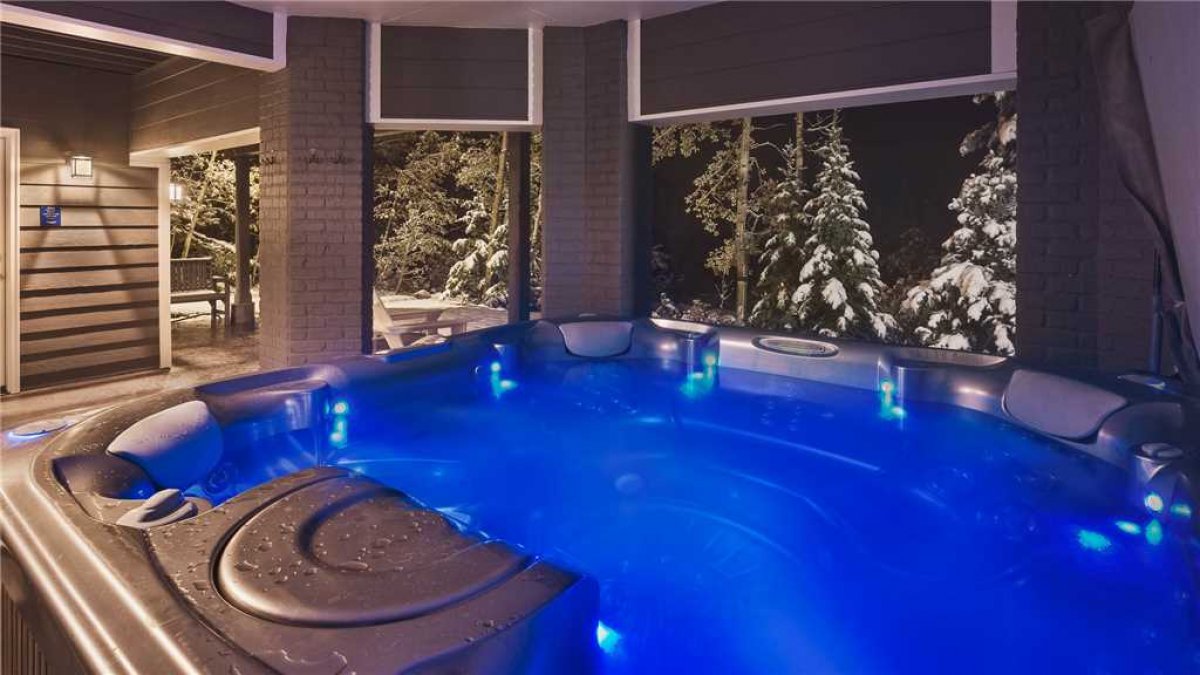 Private Hot Tub