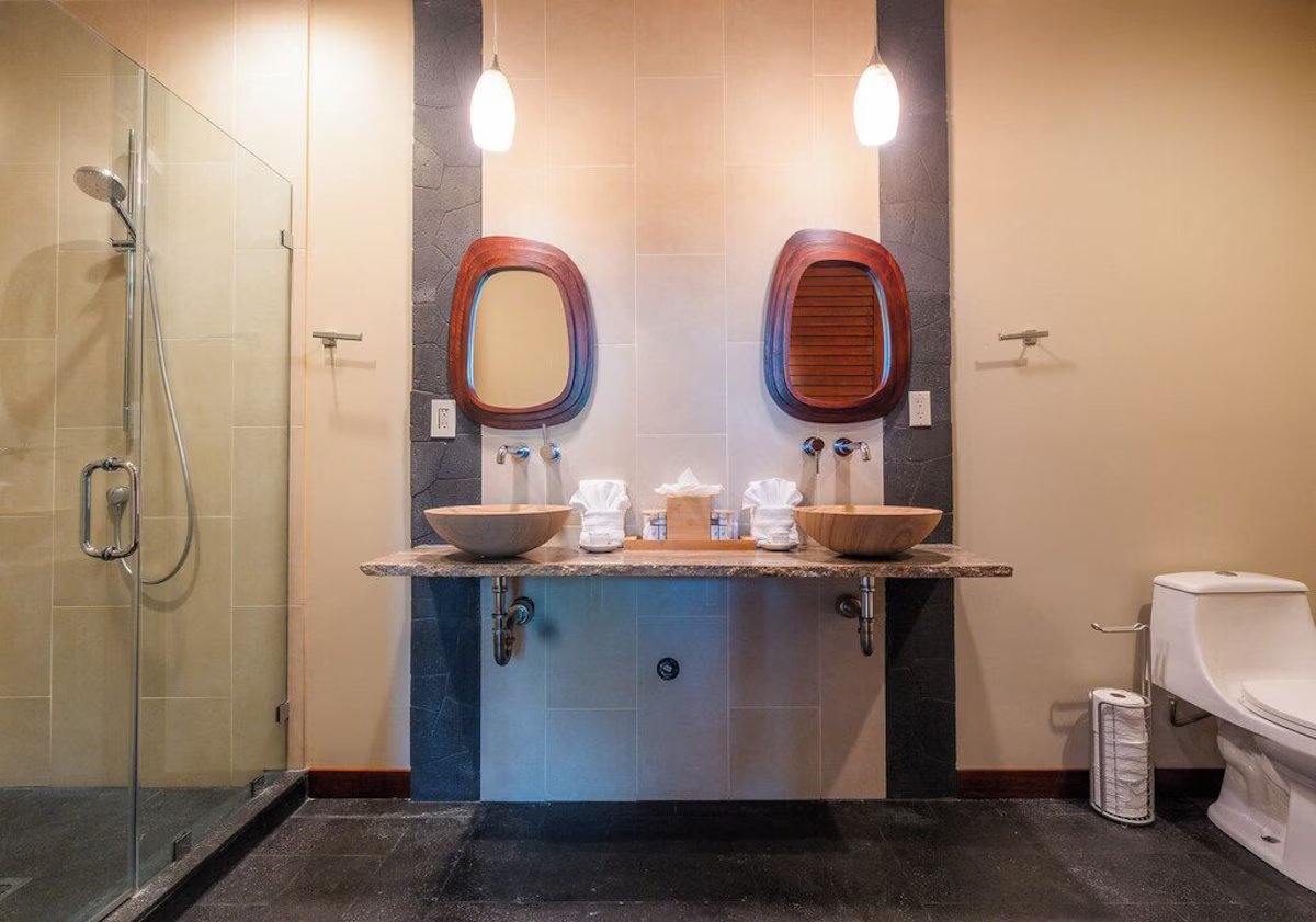 Bathroom #6