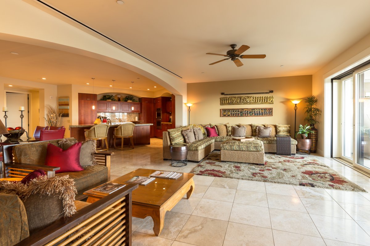 Wailea Beach Villas Penthouse 209