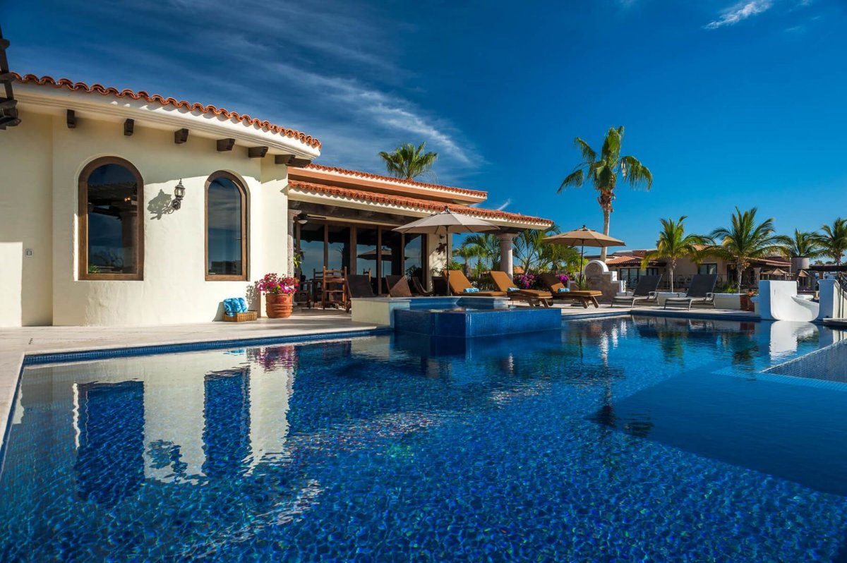 Classic Mexican colonial architecture and decor are seamlessly blended together with modern styles at Villa Desierto