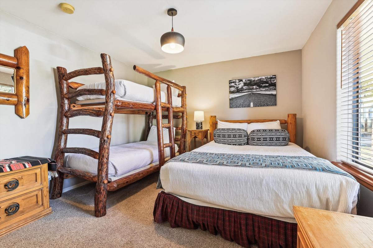 Bedroom, Park Forest Chalet, Breckenridge Vacation Rental