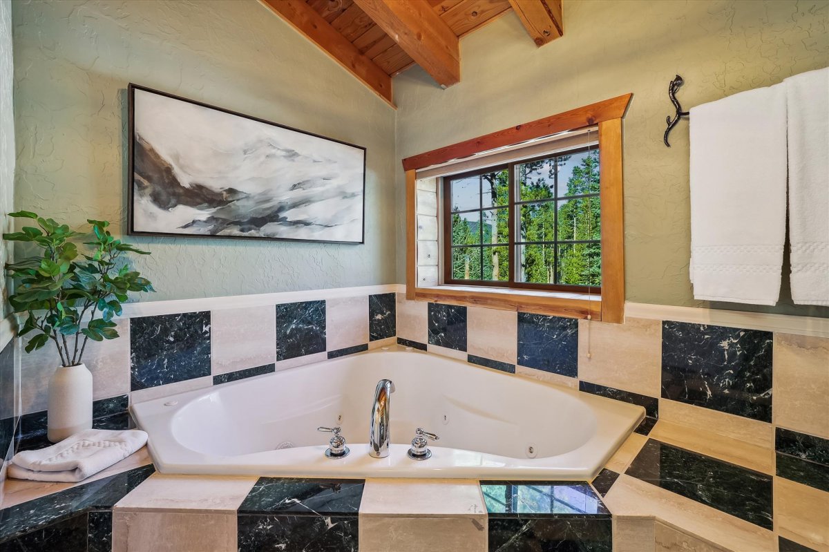 Bathroom, American Way Chalet, Breckenridge Vacation Rental