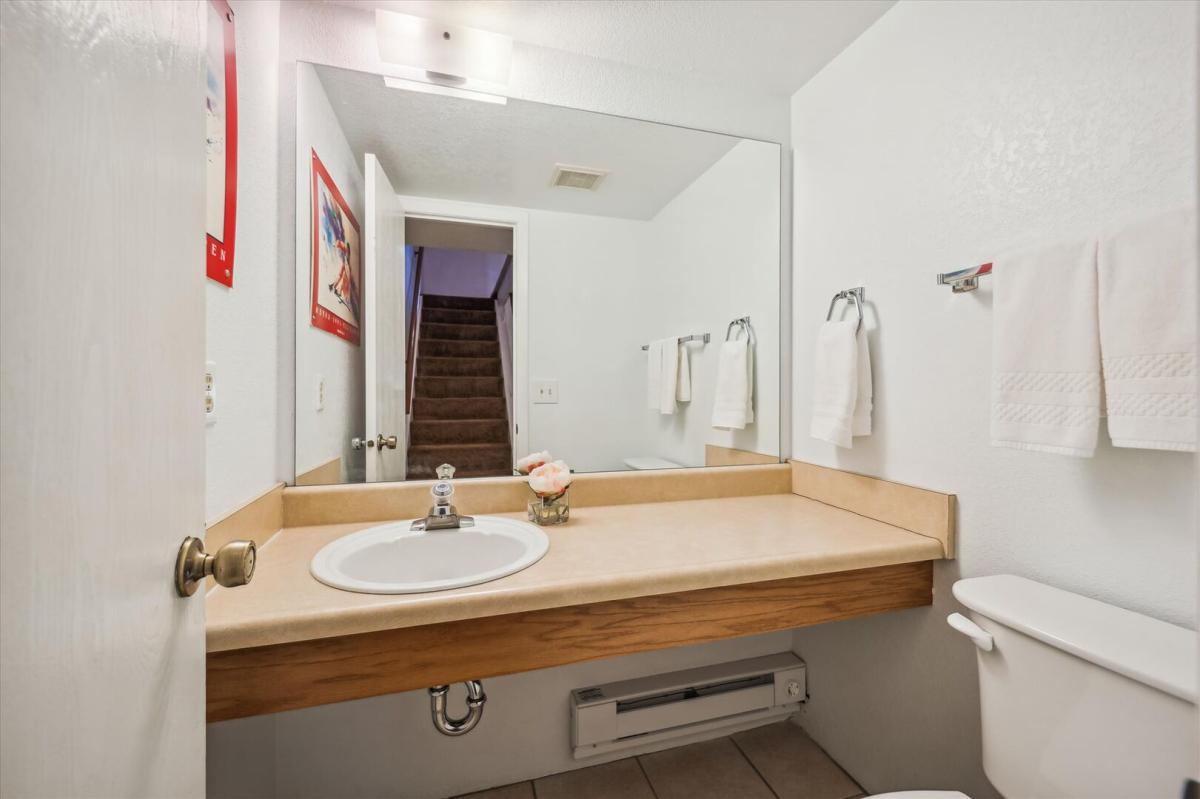 Bathroom, Winterpoint 20, Breckenridge Vacation Rental