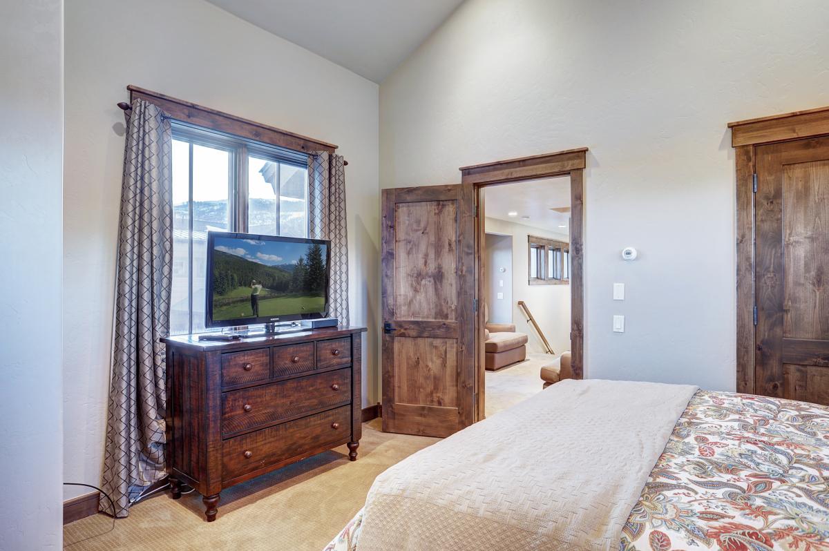 Lone Star Lodge