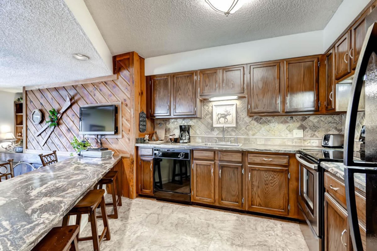 Kitchen is fully stocked and has a 12 cup drip coffee pot, toaster & slow cooke