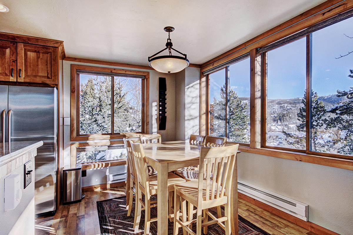 Dining Area - Ski Hill 27 - Breckenridge Vacation Rental