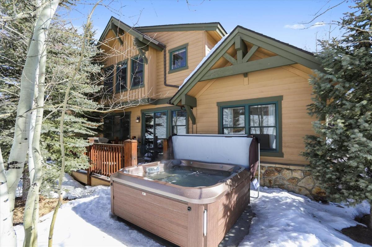 Hot Tub - Highland Greens 71 - Breckenridge Vacation Rental