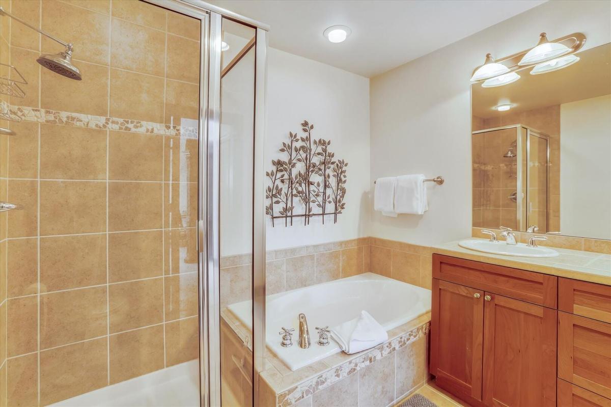 Bathroom - Highland Greens 71 - Breckenridge Vacation Rental