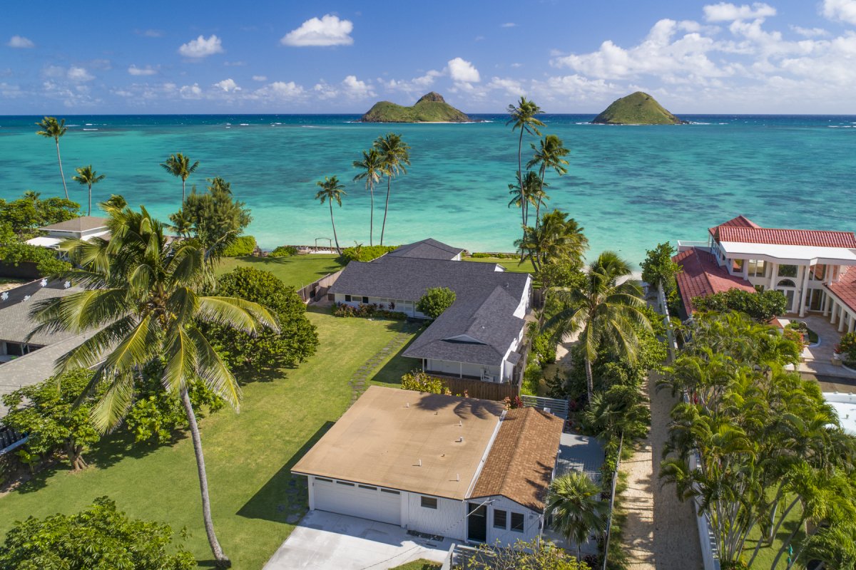 Lanikai Oceanside 5 Bedroom