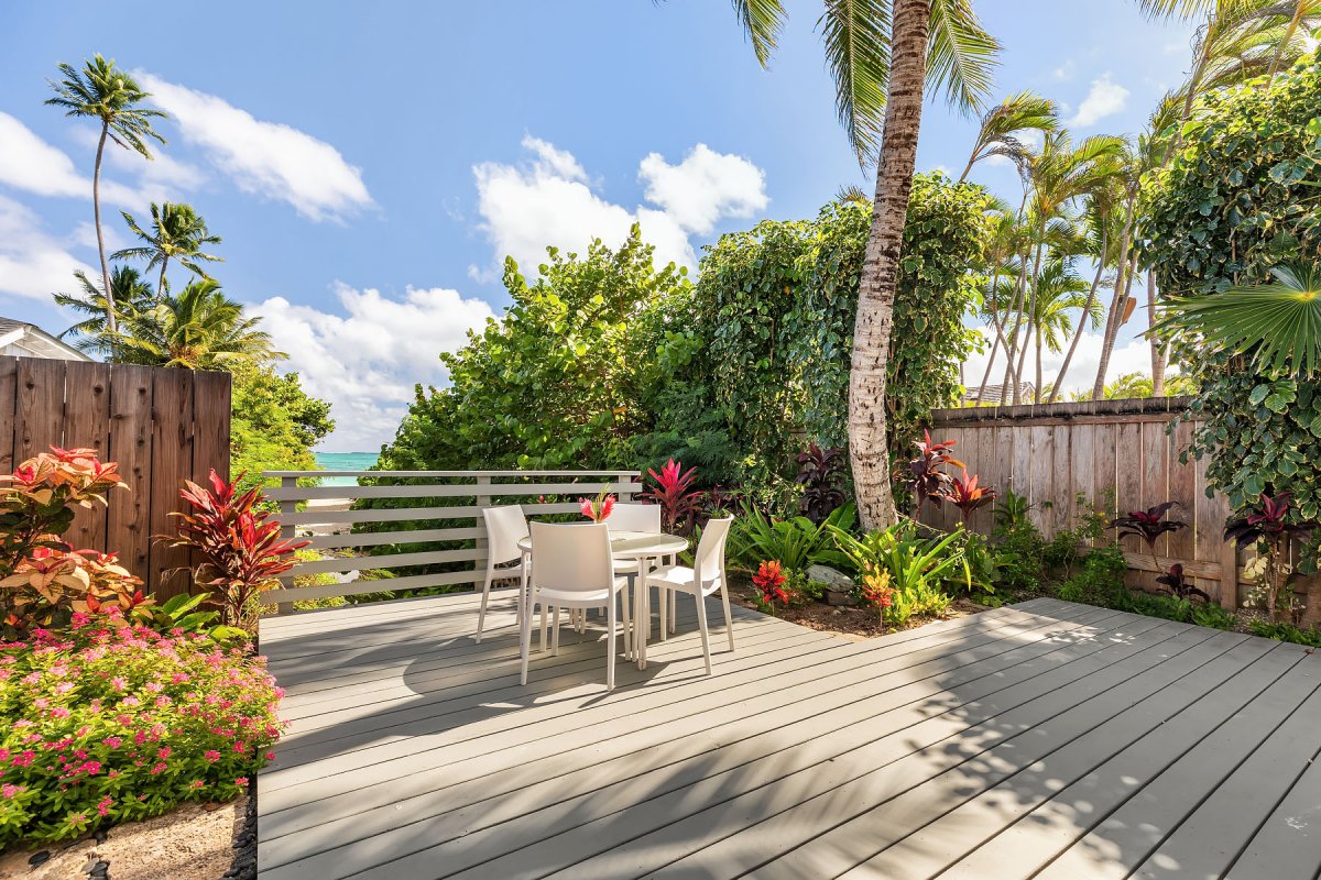 Lanikai Oceanside 5 Bedroom