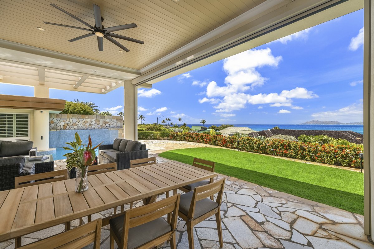 Relax on Hale Makana's outdoors with ocean views