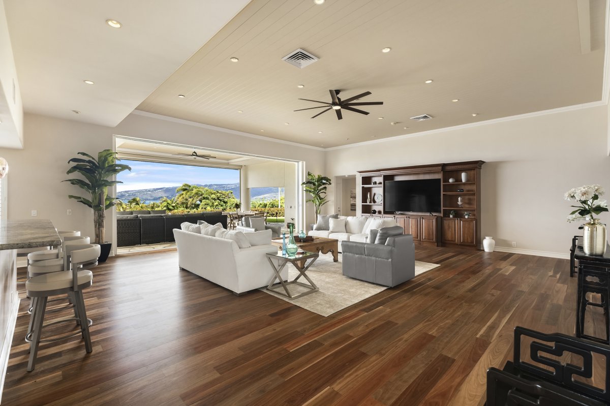 Hale Makana's living area with direct access to the lanai