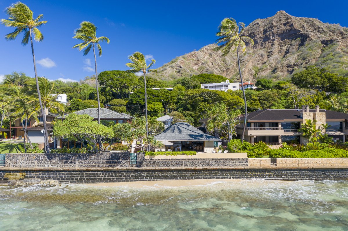 Aerial Oceanside View of Hale Makai at Diamond Head on Oahu