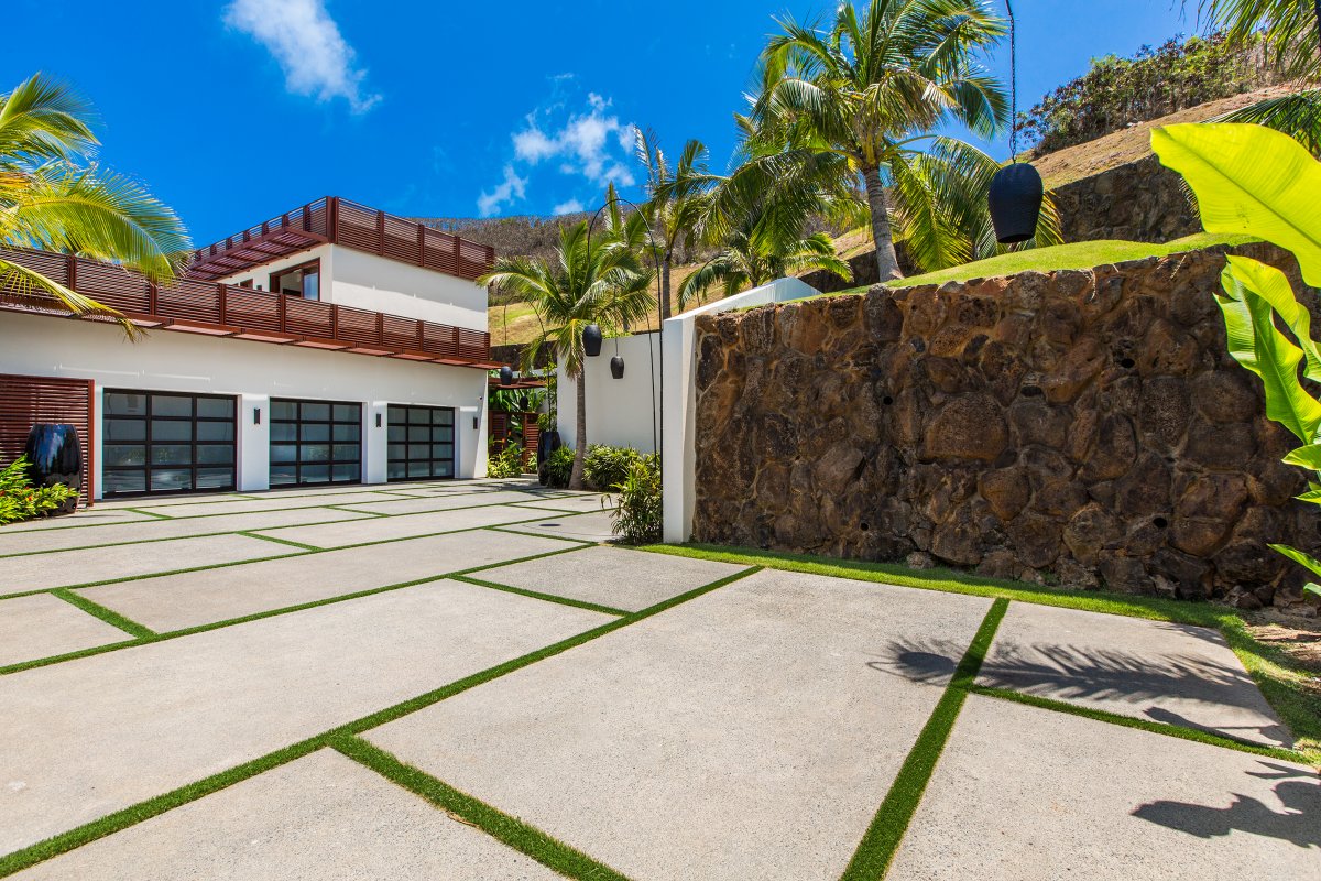 Lanikai Hillside Estate