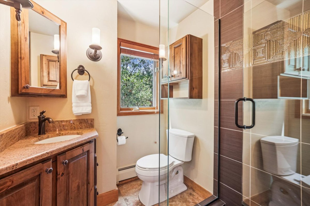 Bathroom - Friendly Fox Chalet - Breckenridge Vacation Rental