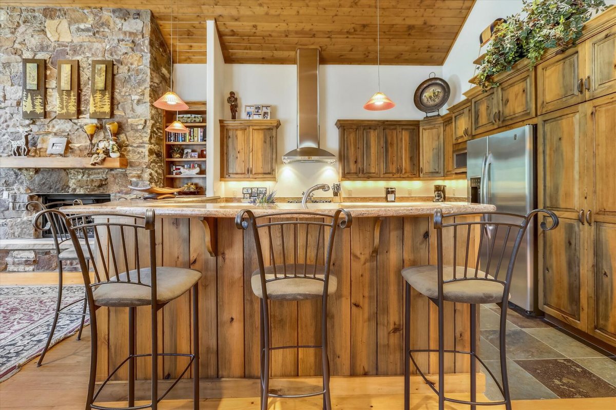 Kitchen - Shock Hill Retreat - Breckenridge Vacation Rental