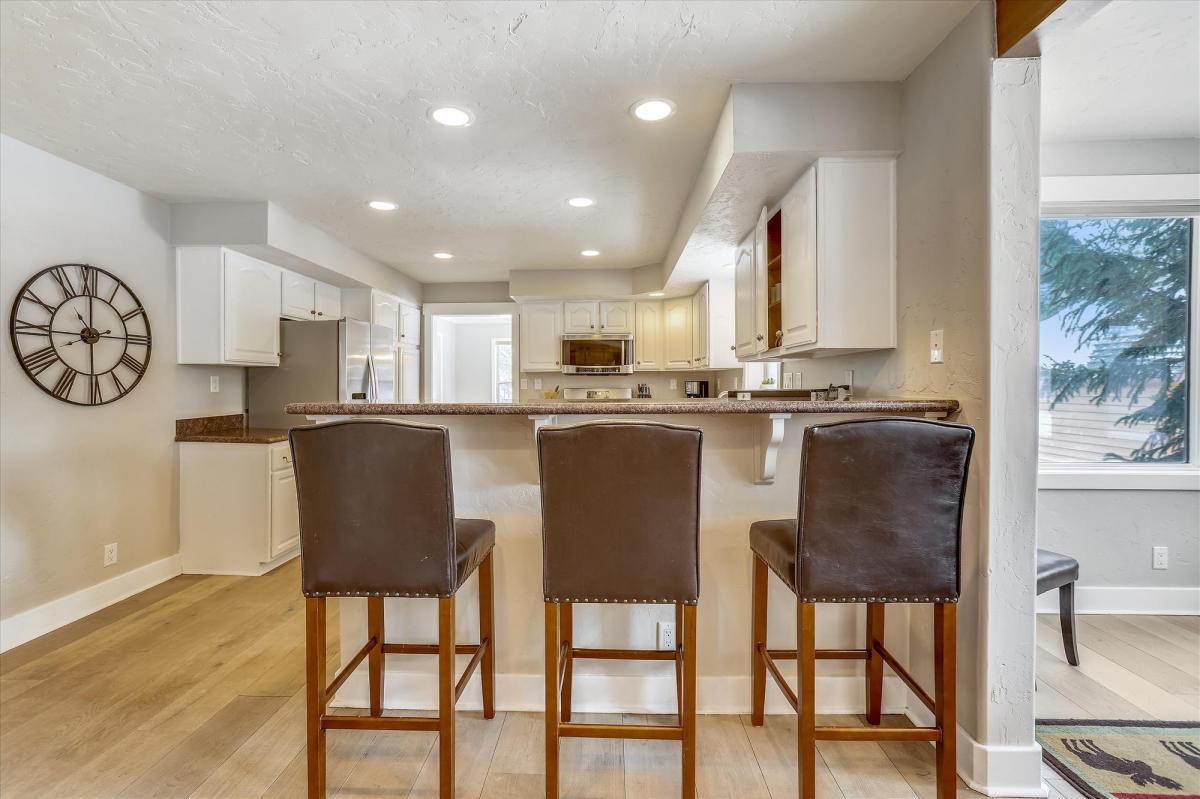 Main Level-Sun Room- On the Rocks Breckenridge Vacation Rental