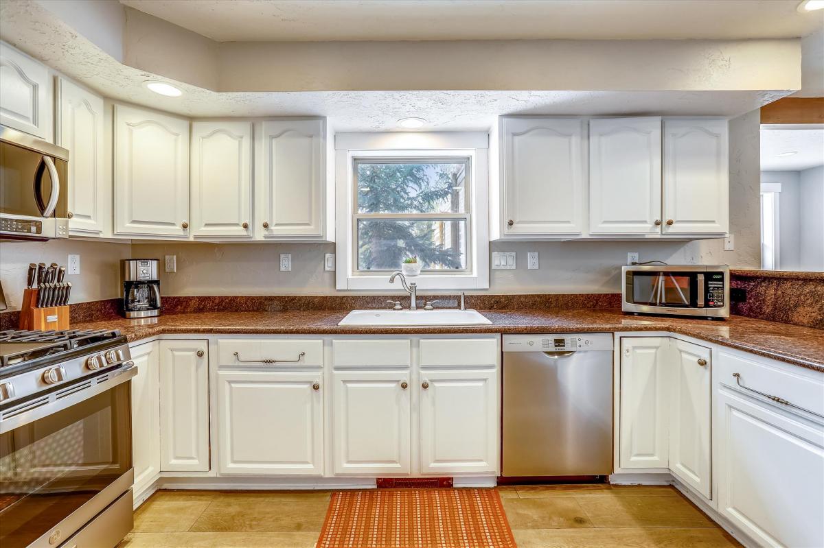 Main Level-Kitchen- On the Rocks Breckenridge Vacation Rental