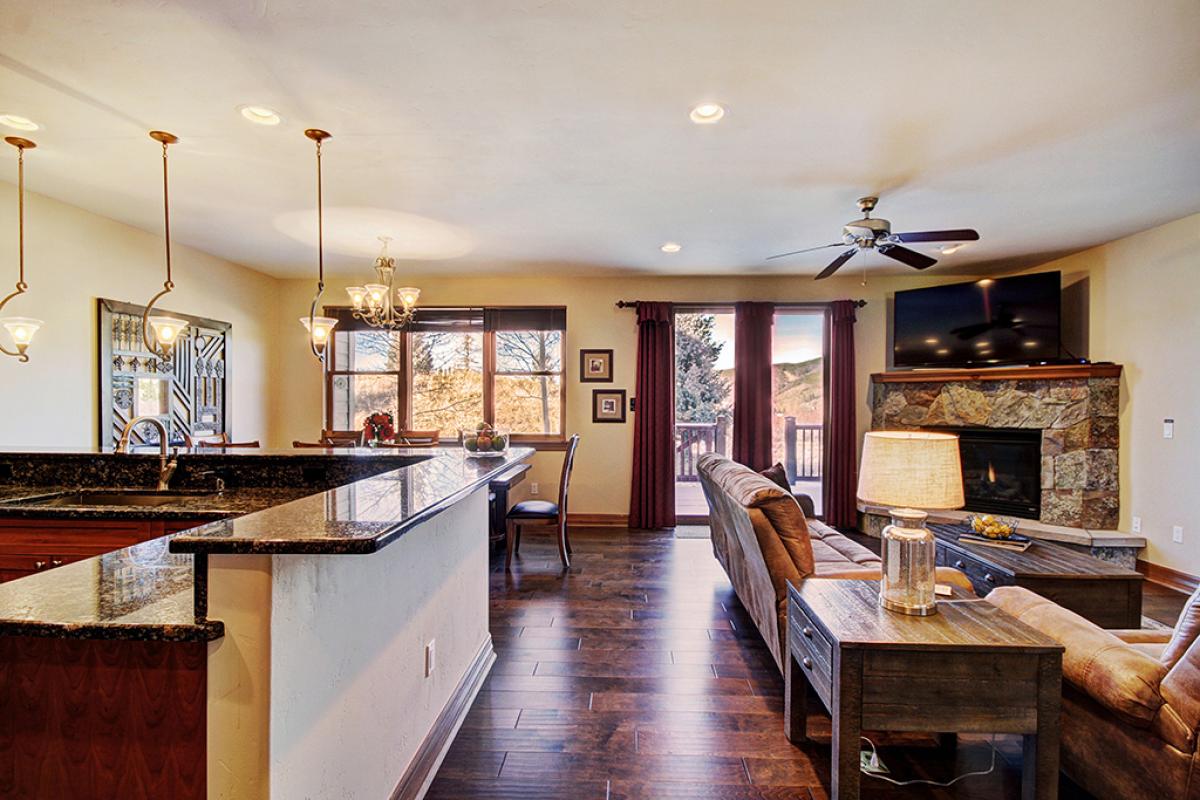 Living Room - Highland Greens 93 - Breckenridge Vacation Rental