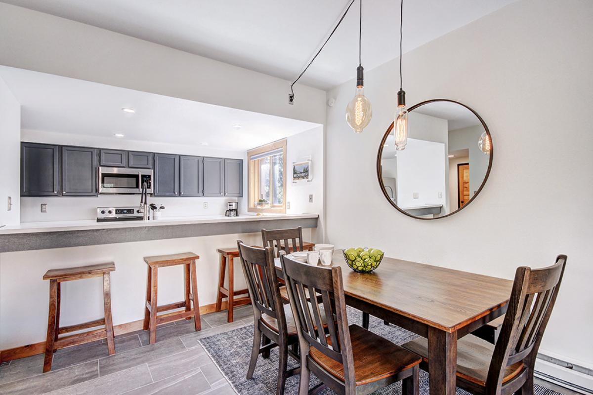 Dining Area - Mountainwood 301 - Breckenridge Vacation Rental
